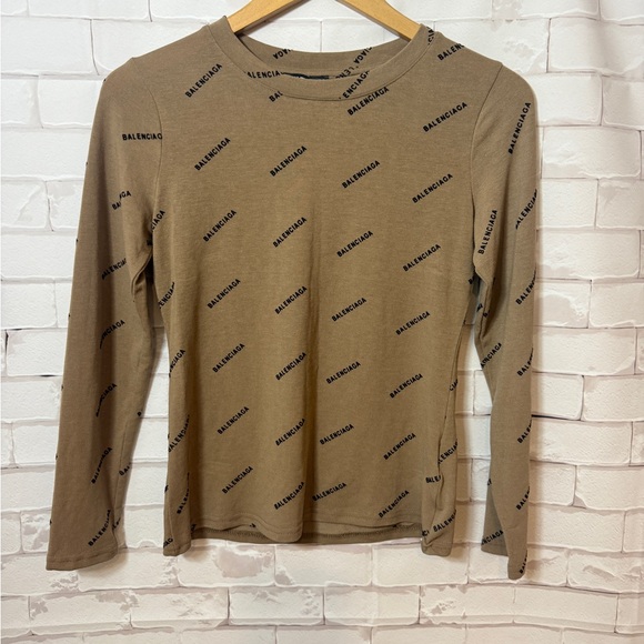 Fashion design like Balenciaga light Brown Logo Print Long Sleeve Shirt - Picture 6 of 12